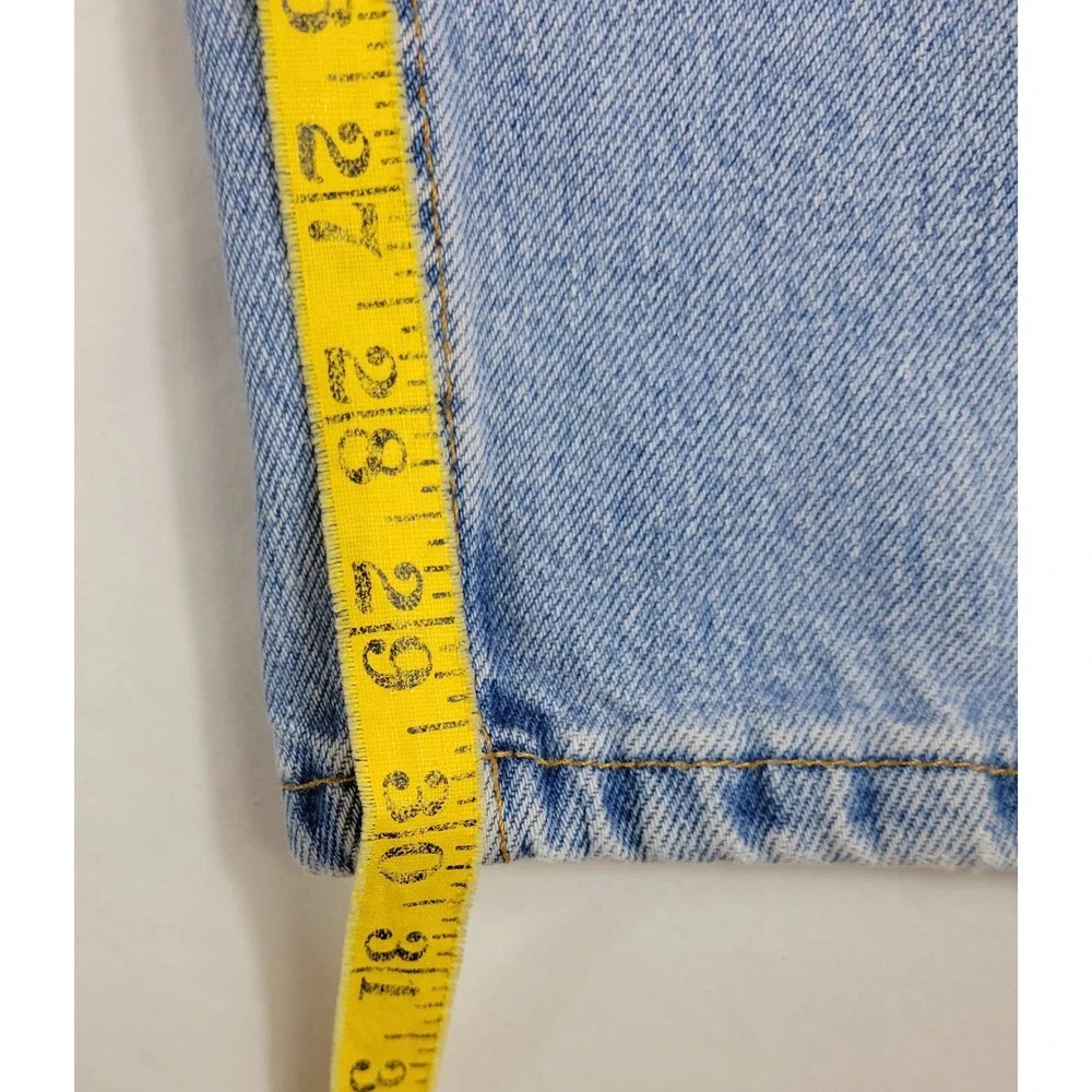 Vintage Levi's 560 Mens Jeans Light Wash Loose Fit Tapered‎ Leg W37 L30 USA